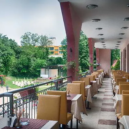 Odessos Park Daire *