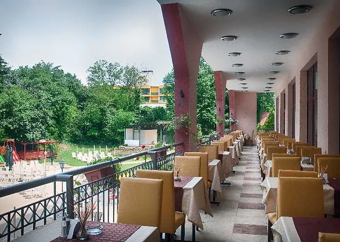 Odessos Park Apartamento *